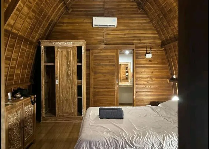 Sugita Wooden House 4* パヤンガン
